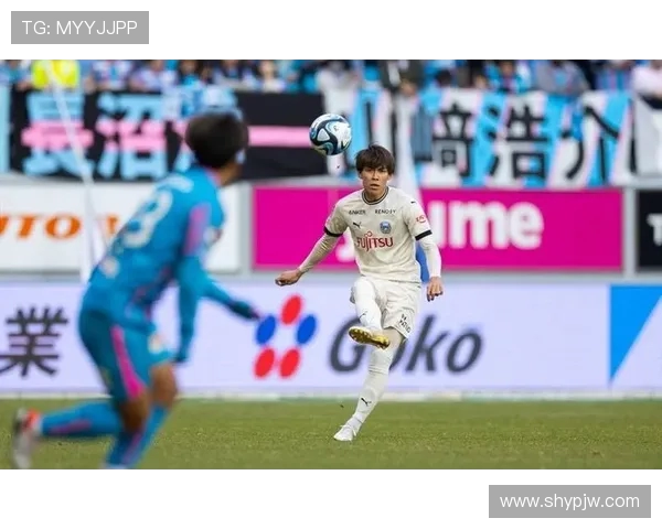 日职联半场激战埃里松独造三球九人川崎前锋暂时二比二战平福冈黄蜂 日职联半场激战埃里松独造三球九人川崎前锋暂时二比二战平福冈黄蜂