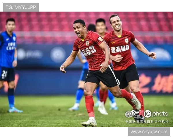 长春客场胜利稳居A组榜首 温州反超广州跃居B组头名